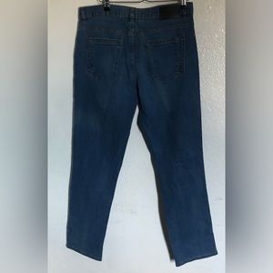 PERRY ELLIS SLIM FIT JEANS